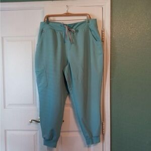 Figs Sea Glass Petite Jogger Pants